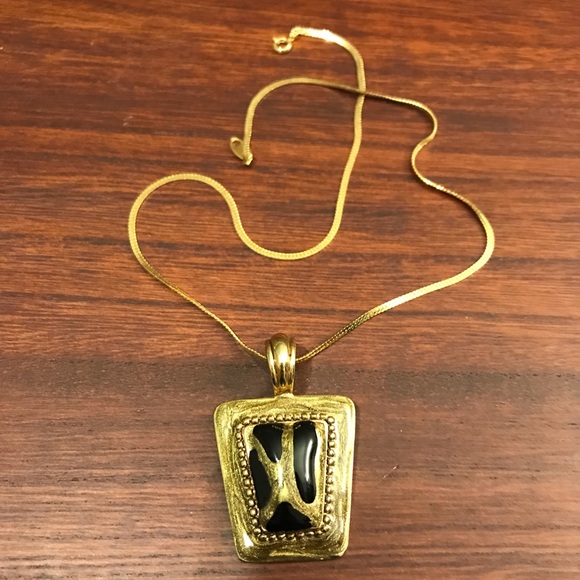 Gold and Black Pendant Necklace - Picture 1 of 8